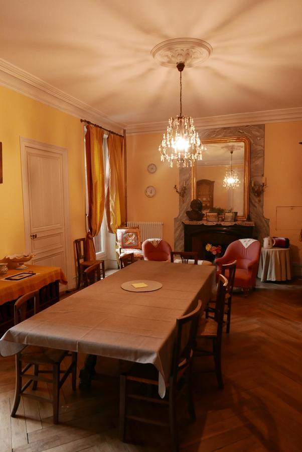 La Cure Du Maine Charles Bed and Breakfast Birac  Eksteriør billede