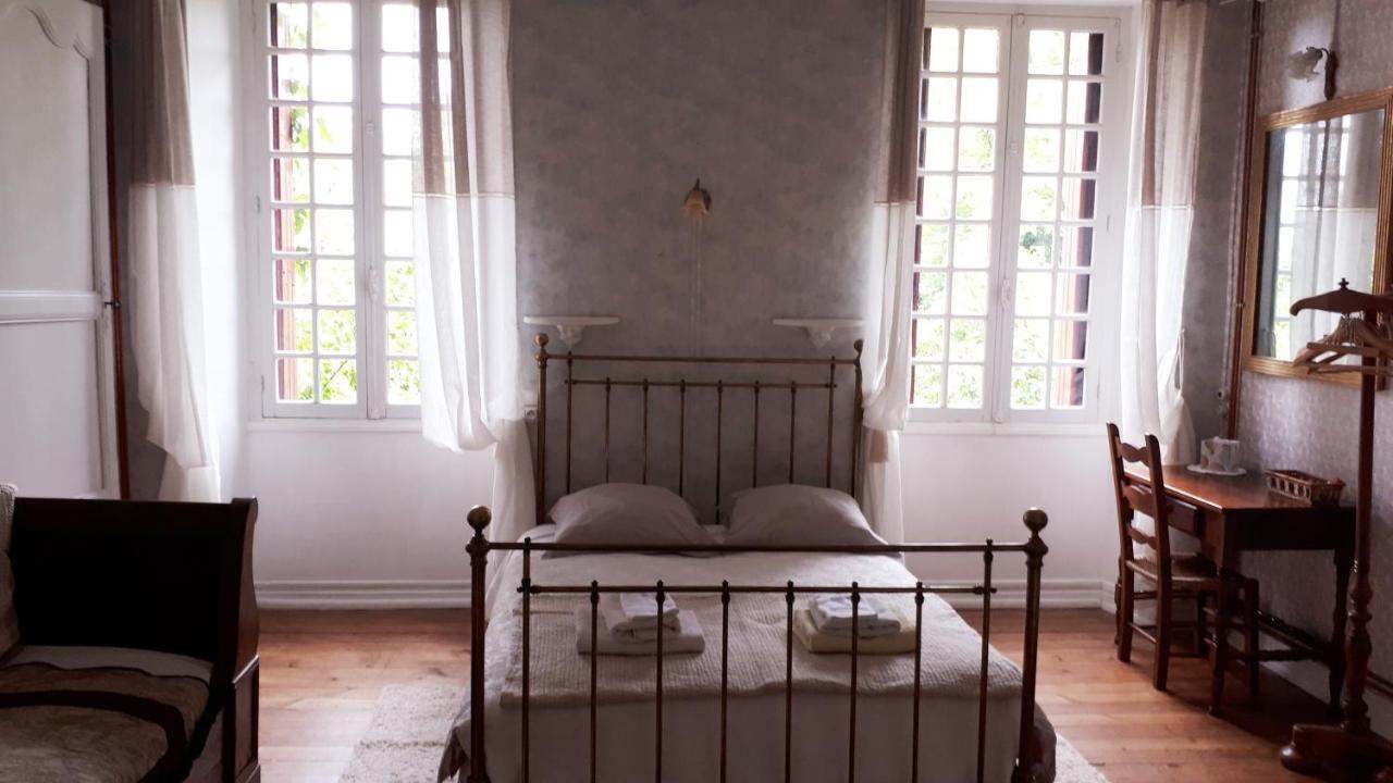 La Cure Du Maine Charles Bed and Breakfast Birac  Eksteriør billede